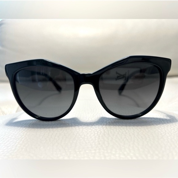 FENDI AUTHENTIC sunglasses for women - Picture 5 of 7